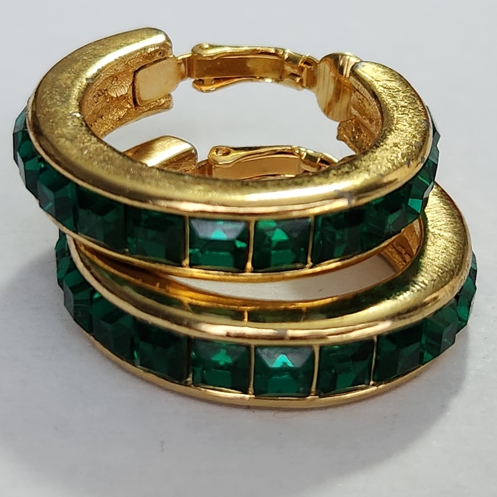 Emerald Green and Gold Tone Hoop Clip On Earrings St. Patrick's Day